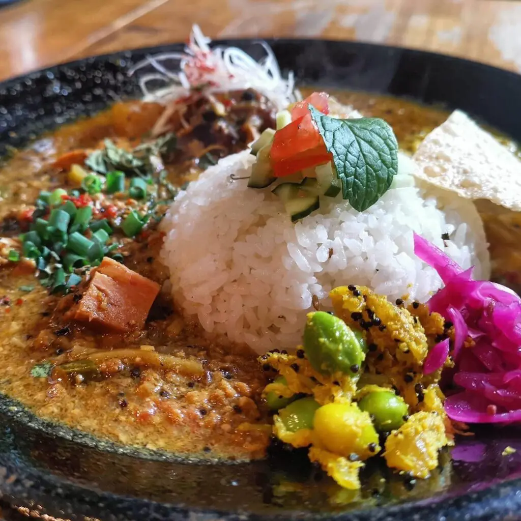 創作カレーMONOS | 世田谷区 | 三軒茶屋駅 | スパイスカレー | 東京