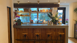 ナチュラルワインと創作Curry専門店 Épice舞 place picture