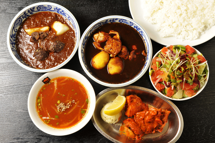 デリー 銀座店｜インドカレー｜銀座駅（中央区）